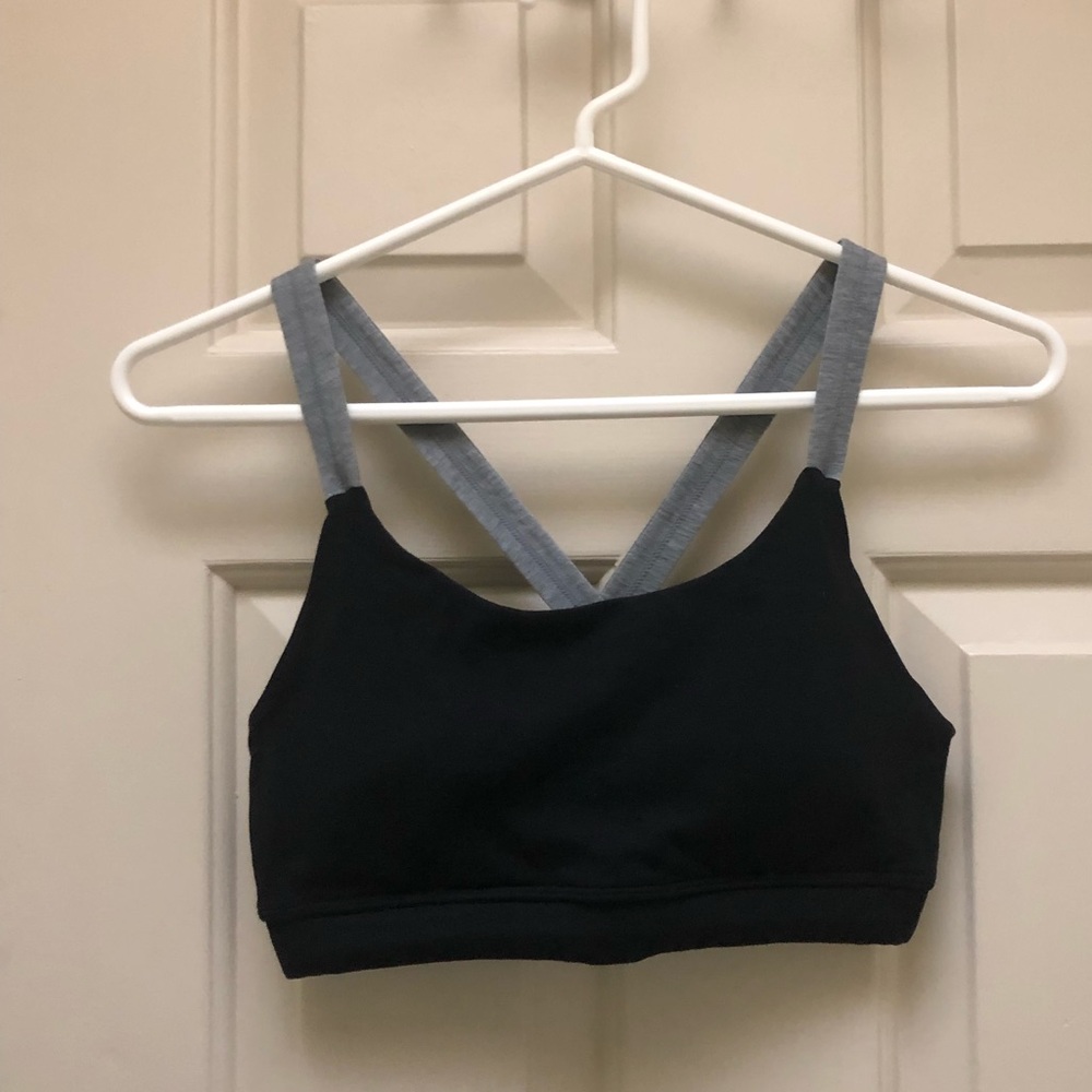 Athleta Sports Bra Size XS Black and Grey